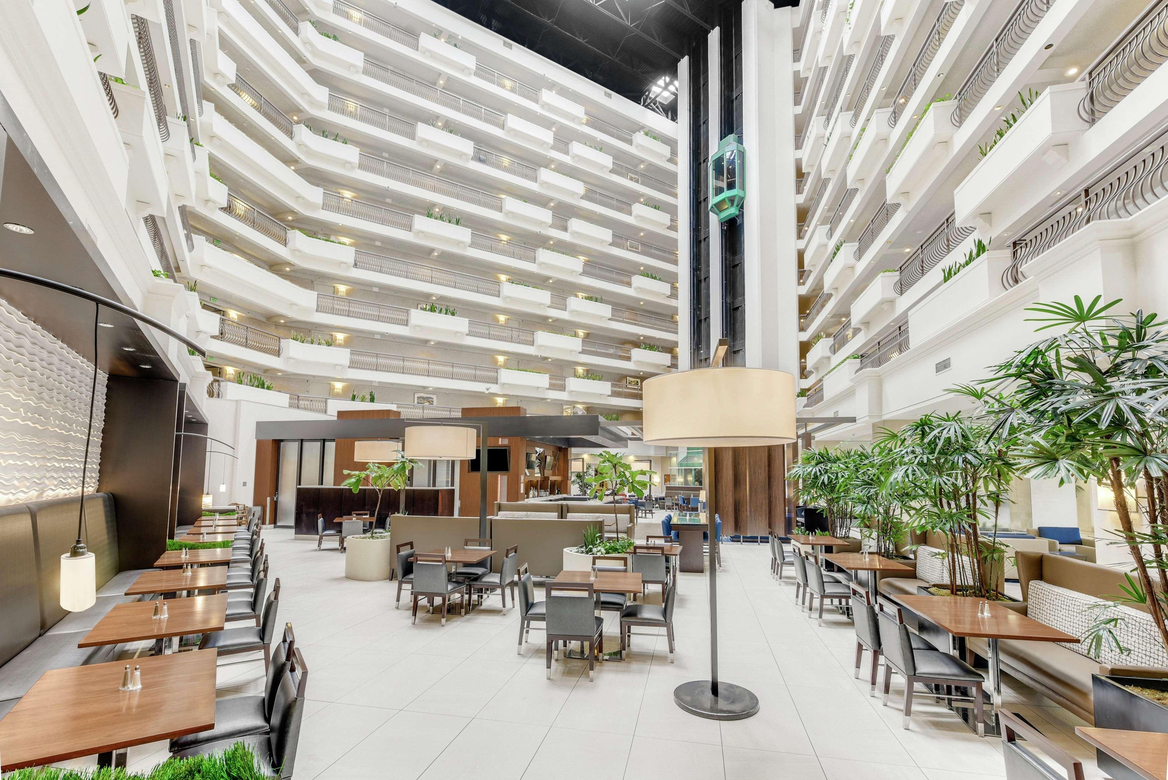 Embassy Suites By Hilton Anaheim-Orange Exterior foto